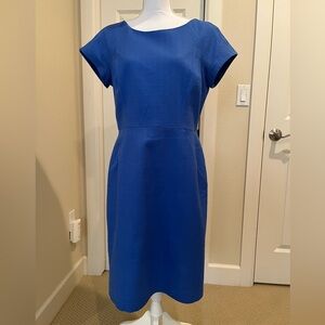 J Crew dress, just been dry cleaned. Excellent used condition.